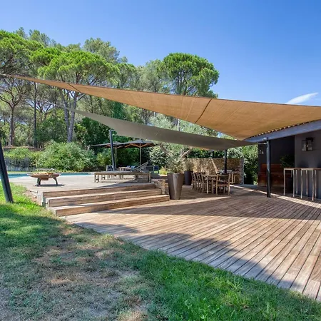 Villa Deluxe Piscine Privative 8 Couchages Saint-Raphael (Var)